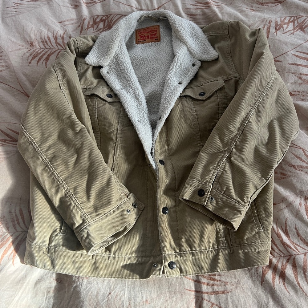 Levi’s corduroy sherpa trucker Jacket, light cream,XXL